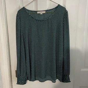 New! No tags but never worn. Loft women’s blouse